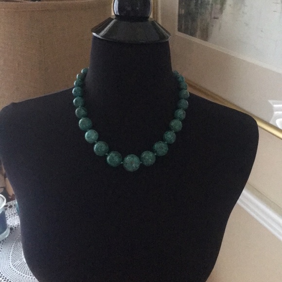 Turquoise necklace, bracelet and earring set - Picture 2 of 3